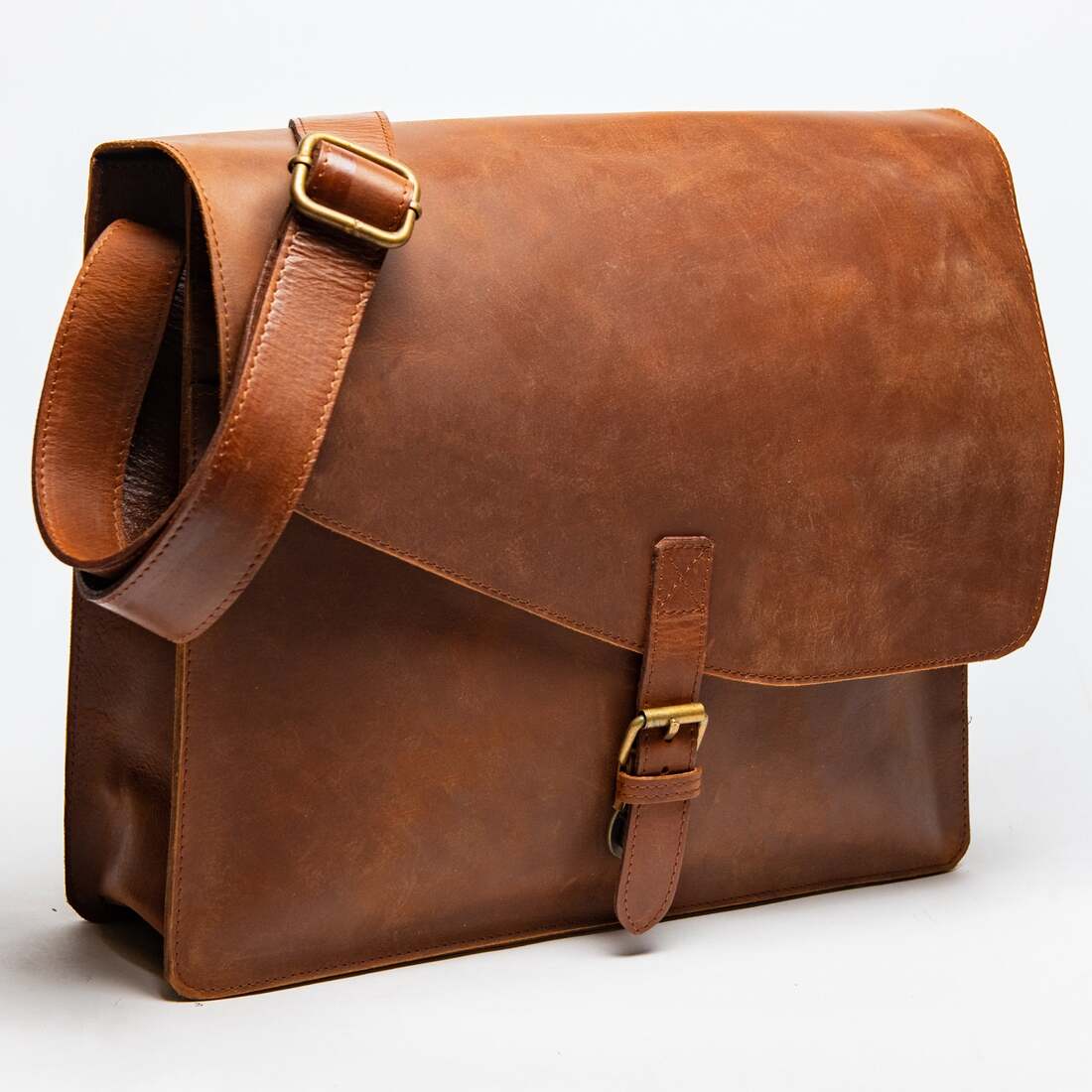 Adam Messenger Bag 2.0 - Saddle Brown