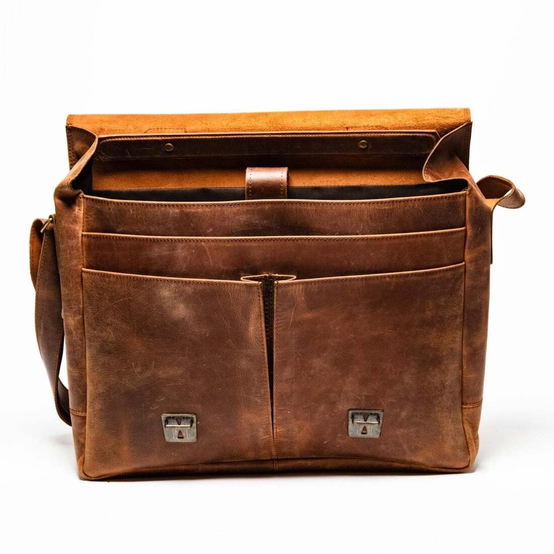 Coarse Leather Messenger - Saddle Brown