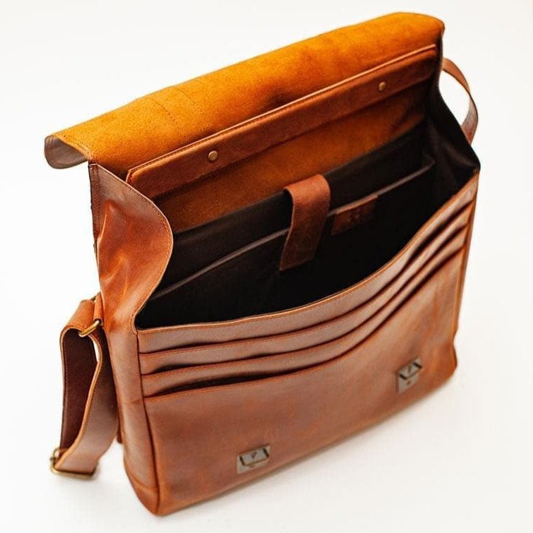 Coarse Leather Messenger 2.0 - Saddle Brown